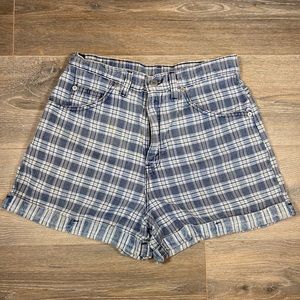 Women’s Vintage Levi 954 Regular Fit Striped Jean Shorts